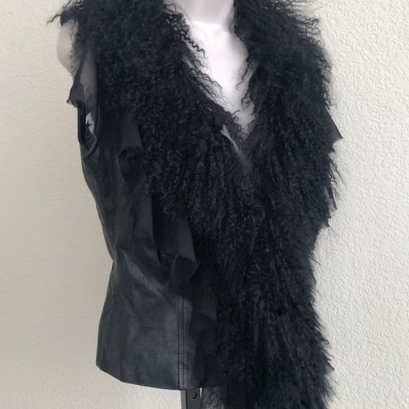 Royal Underground Size XS Leather and Fur Vest - Picture 4 of 16